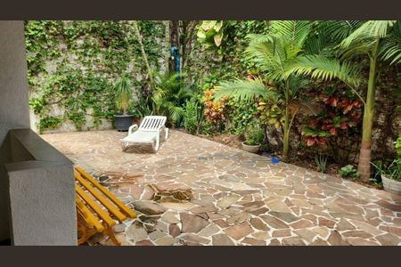 Casa à venda com 250m², 3 quartos e 4 vagas