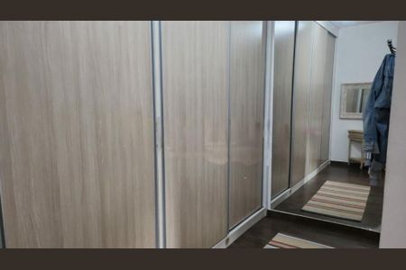 Casa à venda com 3 quartos, 250m² em Paraíso do Morumbi, São Paulo