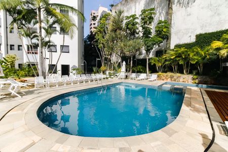 Apartamento para alugar com 50m², 1 quarto e 1 vaga Apartamento para alugar com 50m², 1 quarto e 1 vagaÁrea comum - Piscina