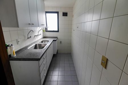 Apartamento para alugar com 50m², 1 quarto e 1 vaga Apartamento para alugar com 50m², 1 quarto e 1 vagaCozinha e Área de Serviço