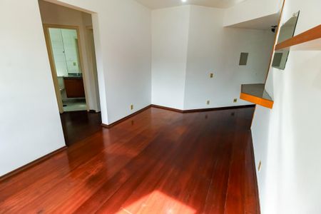 Sala de apartamento para alugar com 1 quarto, 50m² em Morumbi, São Paulo