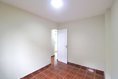 Quarto 2 de apartamento para alugar com 2 quartos, 47m² em Jardim Maraba, São Paulo