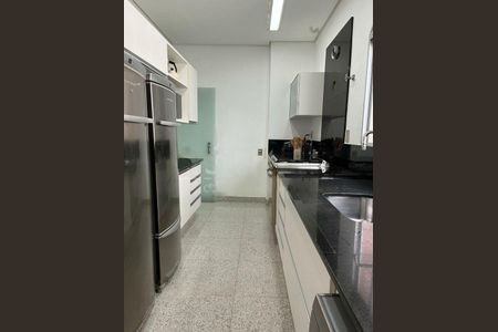 Apartamento à venda com 370m², 4 quartos e sem vaga