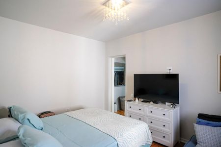 Casa à venda com 120m², 3 quartos e 2 vagasSuíte 
