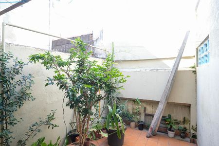 Casa à venda com 120m², 3 quartos e 2 vagasÁrea de serviço