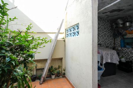Casa à venda com 120m², 3 quartos e 2 vagasÁrea de serviço