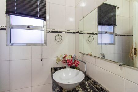 Casa para alugar com 525m², 4 quartos e 2 vagasSuíte