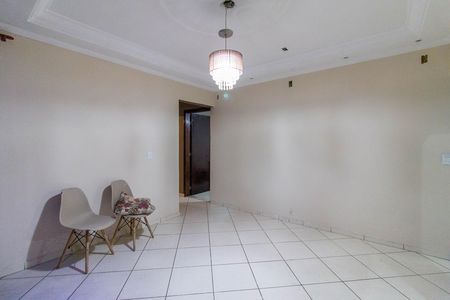 Sala de casa à venda com 4 quartos, 525m² em Vila Rosalia, Guarulhos
