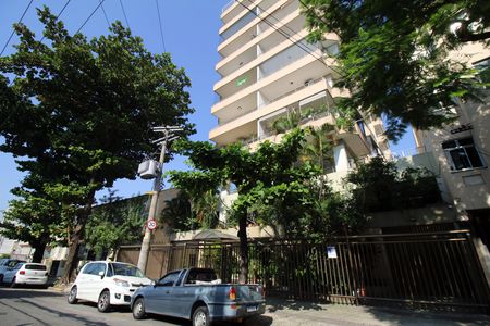 Fachada do Prédio de apartamento para alugar com 2 quartos, 110m² em Olaria, Rio de Janeiro