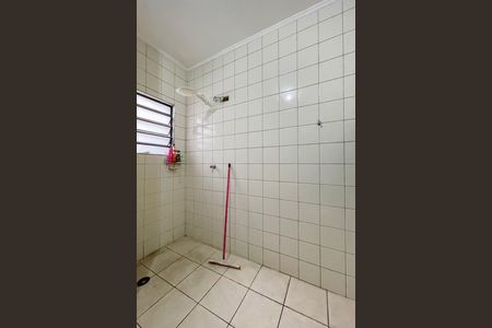 Casa à venda com 220m², 3 quartos e 2 vagasBanheiro da Suíte 1