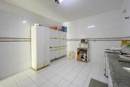 Casa à venda com 220m², 3 quartos e 2 vagasCozinha