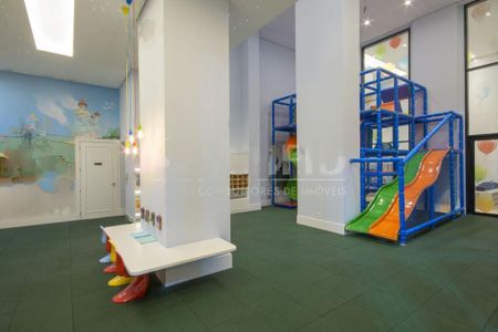Apartamento à venda com 274m², 5 quartos e 4 vagas