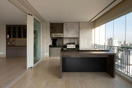 Apartamento à venda com 274m², 5 quartos e 4 vagas