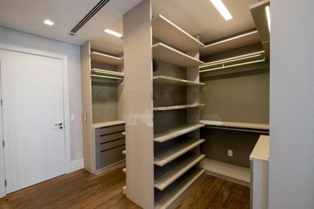 Apartamento à venda com 5 quartos, 274m² em Vila Olímpia, São Paulo