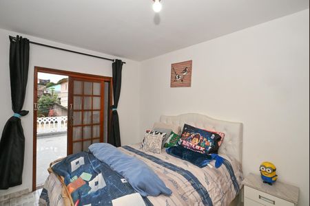 Casa à venda com 125m², 3 quartos e 2 vagasSuíte
