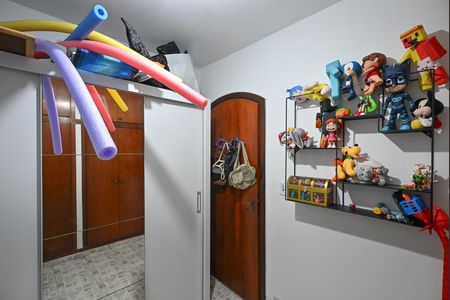 Casa à venda com 125m², 3 quartos e 2 vagasQuarto 2