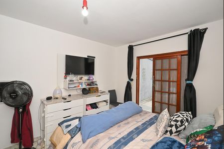 Casa à venda com 125m², 3 quartos e 2 vagasSuíte