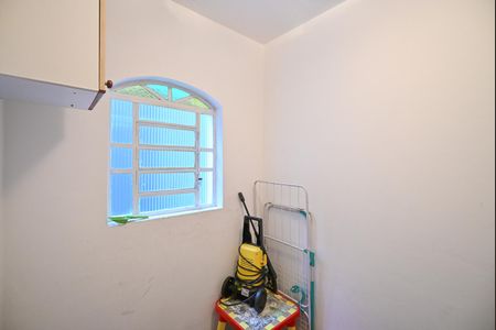 Casa à venda com 125m², 3 quartos e 2 vagasQuarto de Serviço