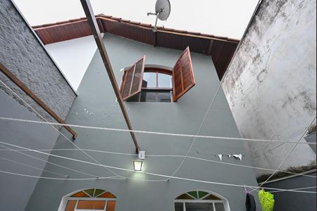 Casa à venda com 125m², 3 quartos e 2 vagasFachada Posterior