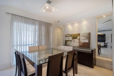Apartamento à venda com 177m², 3 quartos e 3 vagas