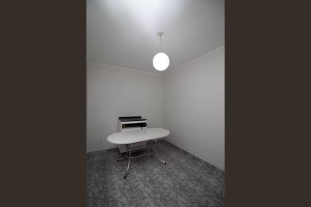 Casa para alugar com 100m², 2 quartos e 1 vaga Casa para alugar com 100m², 2 quartos e 1 vagaQuarto 2