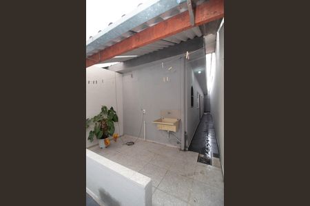 Casa para alugar com 100m², 2 quartos e 1 vaga Casa para alugar com 100m², 2 quartos e 1 vagaÁrea de Serviço