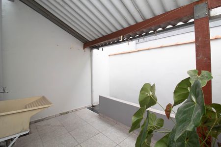 Casa para alugar com 100m², 2 quartos e 1 vaga Casa para alugar com 100m², 2 quartos e 1 vagaÁrea de Serviço