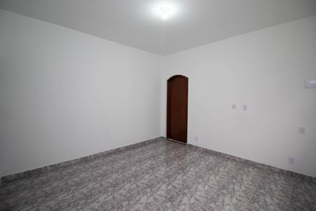 Sala de casa para alugar com 2 quartos, 100m² em Vila Carmela I, Guarulhos