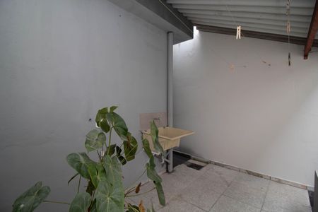 Casa para alugar com 100m², 2 quartos e 1 vaga Casa para alugar com 100m², 2 quartos e 1 vagaÁrea de Serviço