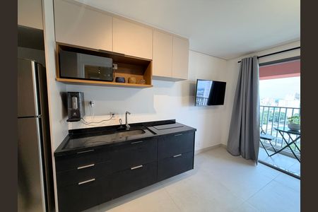 Cozinha de kitnet/studio para alugar com 1 quarto, 26m² em Santo Amaro, São Paulo