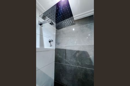Apartamento para alugar com 126m², 3 quartos e 2 vagas Apartamento para alugar com 126m², 3 quartos e 2 vagasBanheiro