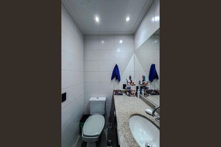 Apartamento para alugar com 126m², 3 quartos e 2 vagas Apartamento para alugar com 126m², 3 quartos e 2 vagasBanheiro da Suíte