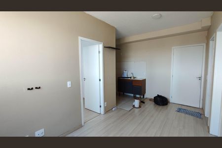 Sala de apartamento para alugar com 2 quartos, 40m² em Vila Sao Paulo, Ferraz de Vasconcelos