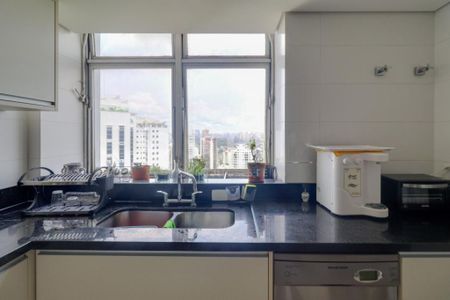 Apartamento à venda com 756m², 5 quartos e 5 vagas