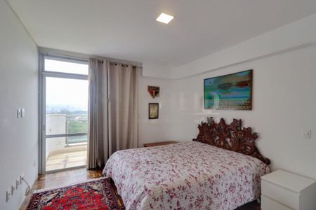 Apartamento à venda com 756m², 5 quartos e 5 vagas