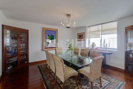 Apartamento à venda com 5 quartos, 756m² em Real Parque, São Paulo