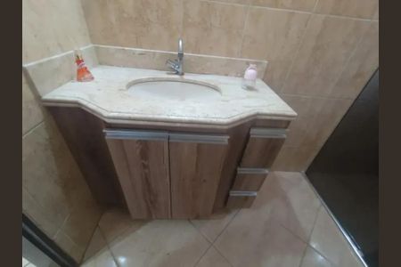Casa para alugar com 160m², 2 quartos e 5 vagas