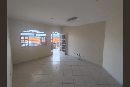 Casa para alugar com 160m², 2 quartos e 5 vagas