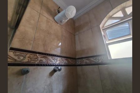 Casa para alugar com 160m², 2 quartos e 5 vagas