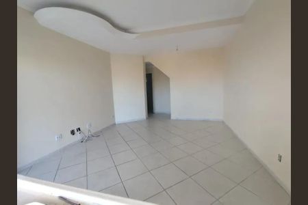Casa para alugar com 160m², 2 quartos e 5 vagas