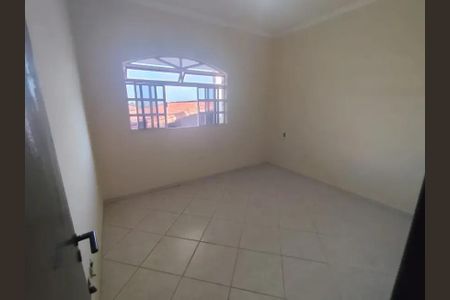 Casa para alugar com 160m², 2 quartos e 5 vagas