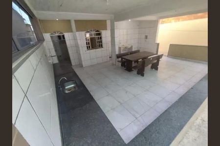 Casa para alugar com 160m², 2 quartos e 5 vagas