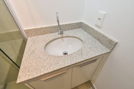 Studio para alugar com 28m², 1 quarto e sem vaga Studio para alugar com 28m², 1 quarto e sem vagaBanheiro