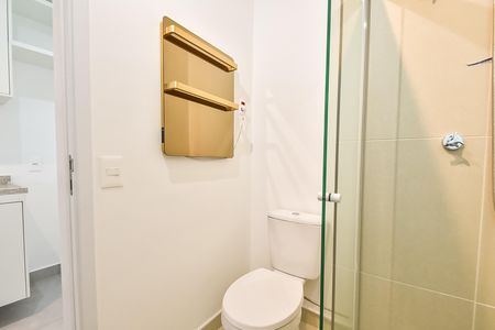 Studio para alugar com 28m², 1 quarto e sem vaga Studio para alugar com 28m², 1 quarto e sem vagaBanheiro