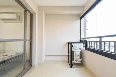 Varanda de kitnet/studio para alugar com 1 quarto, 28m² em Ipiranga, São Paulo