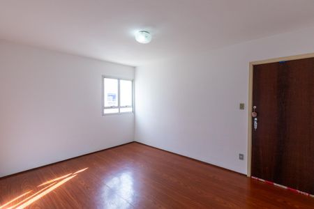 Sala de apartamento para alugar com 1 quarto, 54m² em Cambuí, Campinas