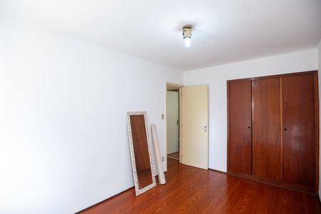 Quarto de apartamento para alugar com 1 quarto, 54m² em Cambuí, Campinas