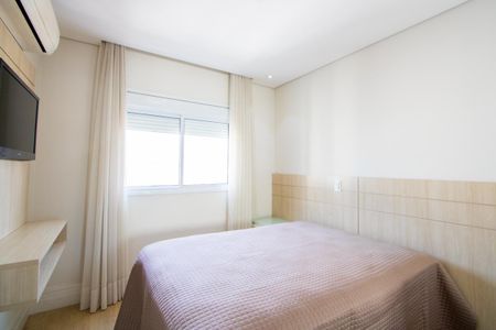 Apartamento à venda com 192m², 3 quartos e 3 vagas Apartamento à venda com 192m², 3 quartos e 3 vagasQuarto 2 - Suíte
