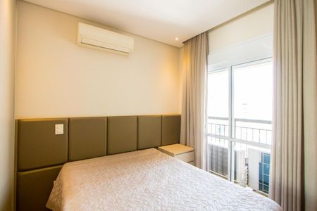 Apartamento à venda com 192m², 3 quartos e 3 vagas Apartamento à venda com 192m², 3 quartos e 3 vagasQuarto 3 - Suíte