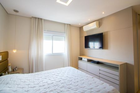 Apartamento à venda com 192m², 3 quartos e 3 vagas Apartamento à venda com 192m², 3 quartos e 3 vagasQuarto 1 - Suíte